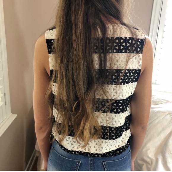 Solddd Outtt - Picture 4 of 4